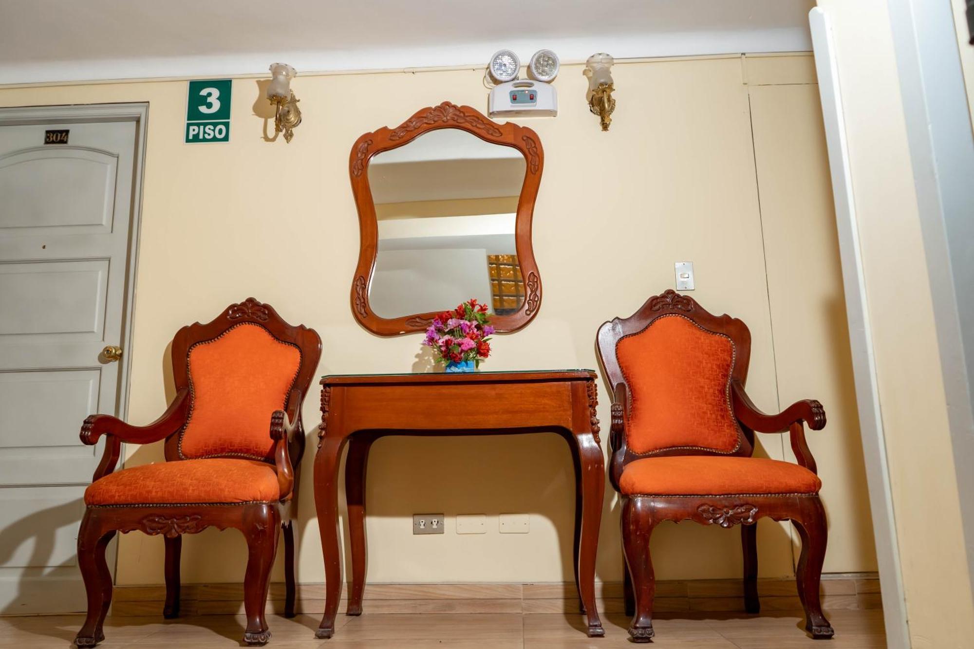 Hotel Agustos กุสโก ภายนอก รูปภาพ