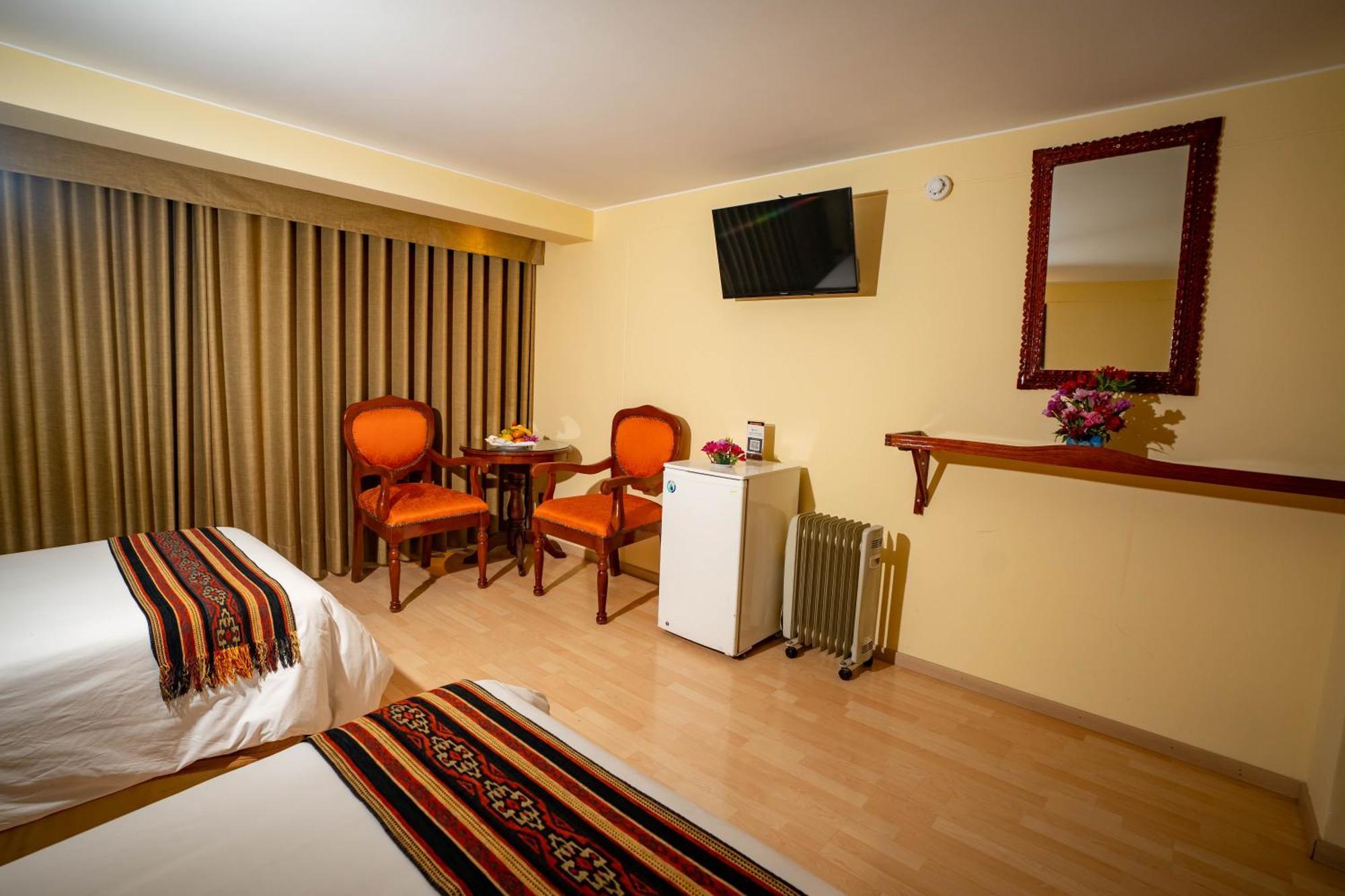 Hotel Agustos กุสโก ภายนอก รูปภาพ