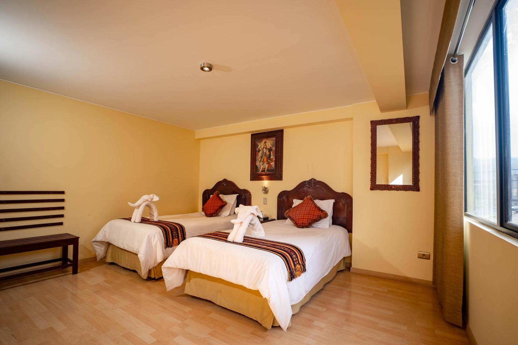 Hotel Agustos กุสโก ภายนอก รูปภาพ