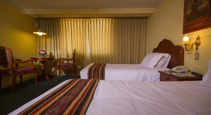 Hotel Agustos กุสโก ภายนอก รูปภาพ